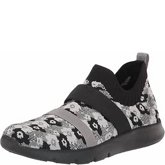 NEW SPENCO women's karma stretch floral shoes in black white